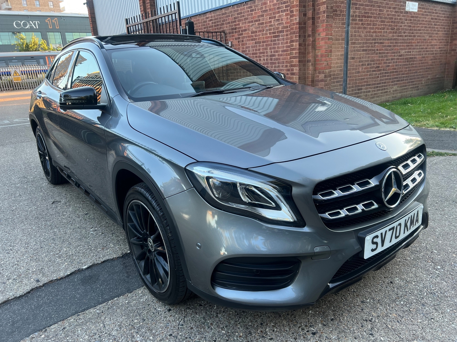 [ berth ]Mercedes-Benz GLA