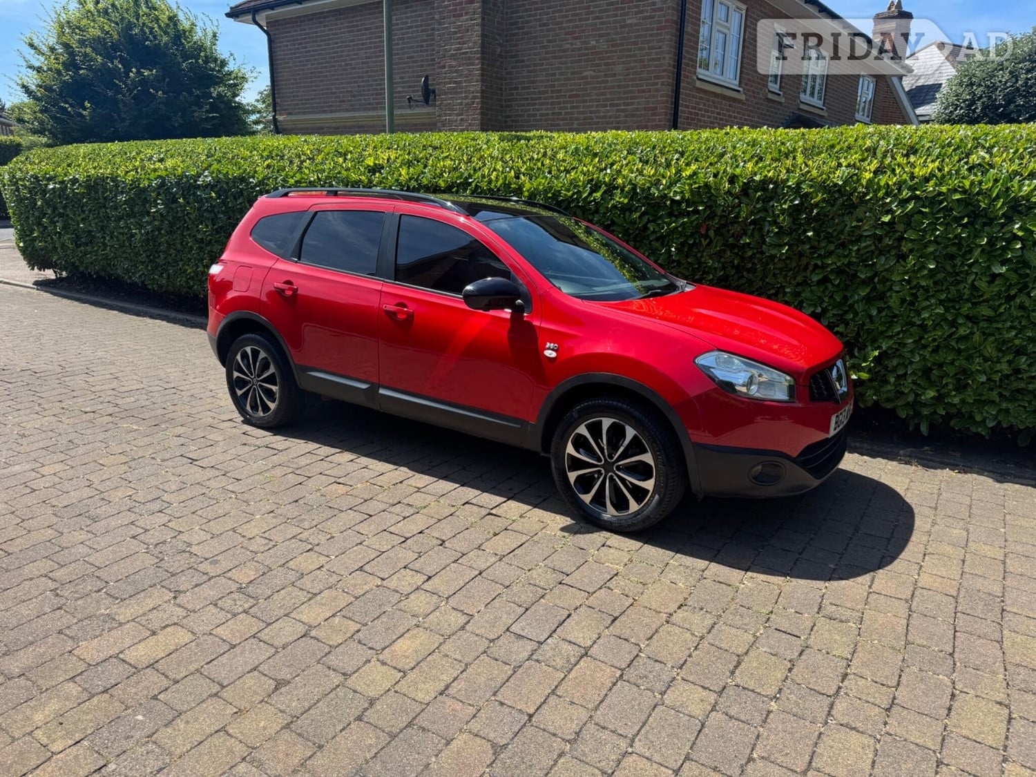 Nissan Qashqai+2 2013 in Croydon