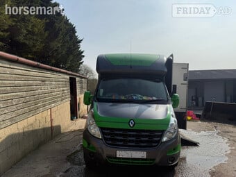 Equimark  Renault Master low miles Horsebox