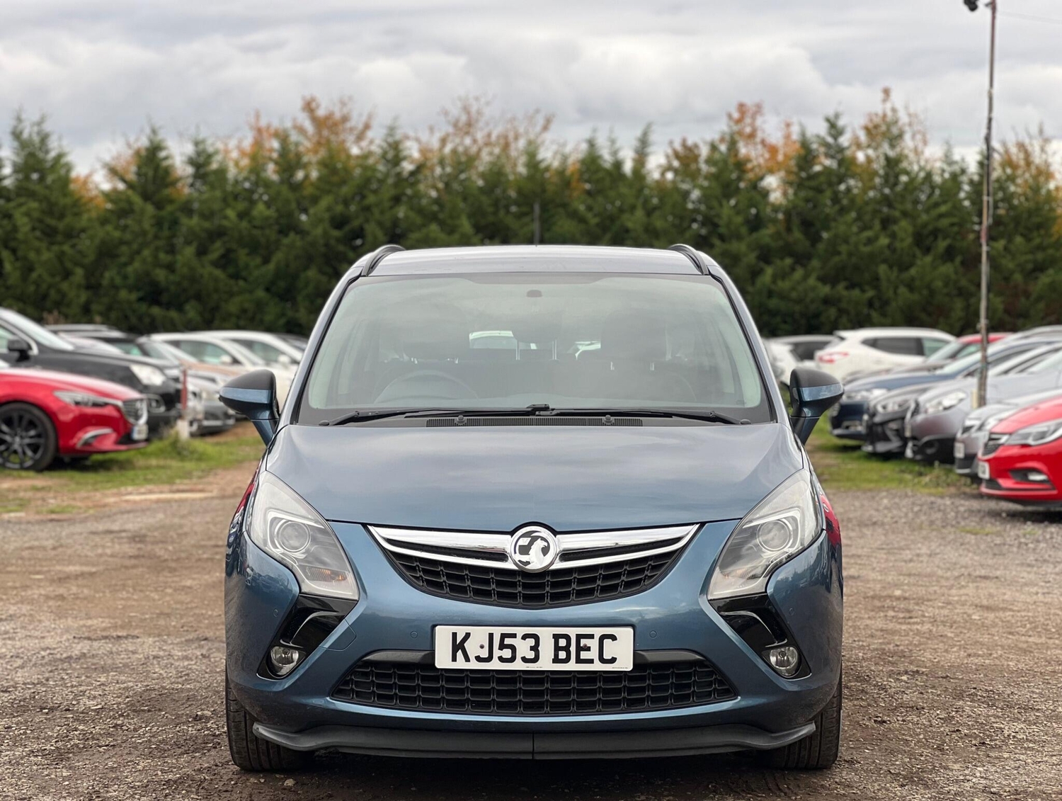 [ berth ]Vauxhall Zafira Tourer