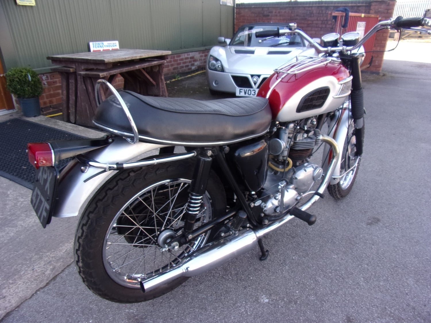 Triumph TR6 1968 - Motorbikes, Scooters & Quads
