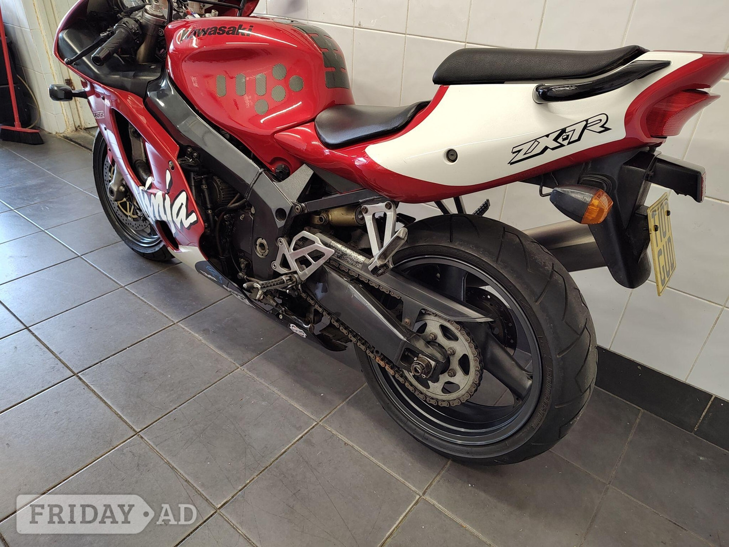 Kawasaki ZX 1999 - Motorbikes, Scooters & Quads in Farnborough