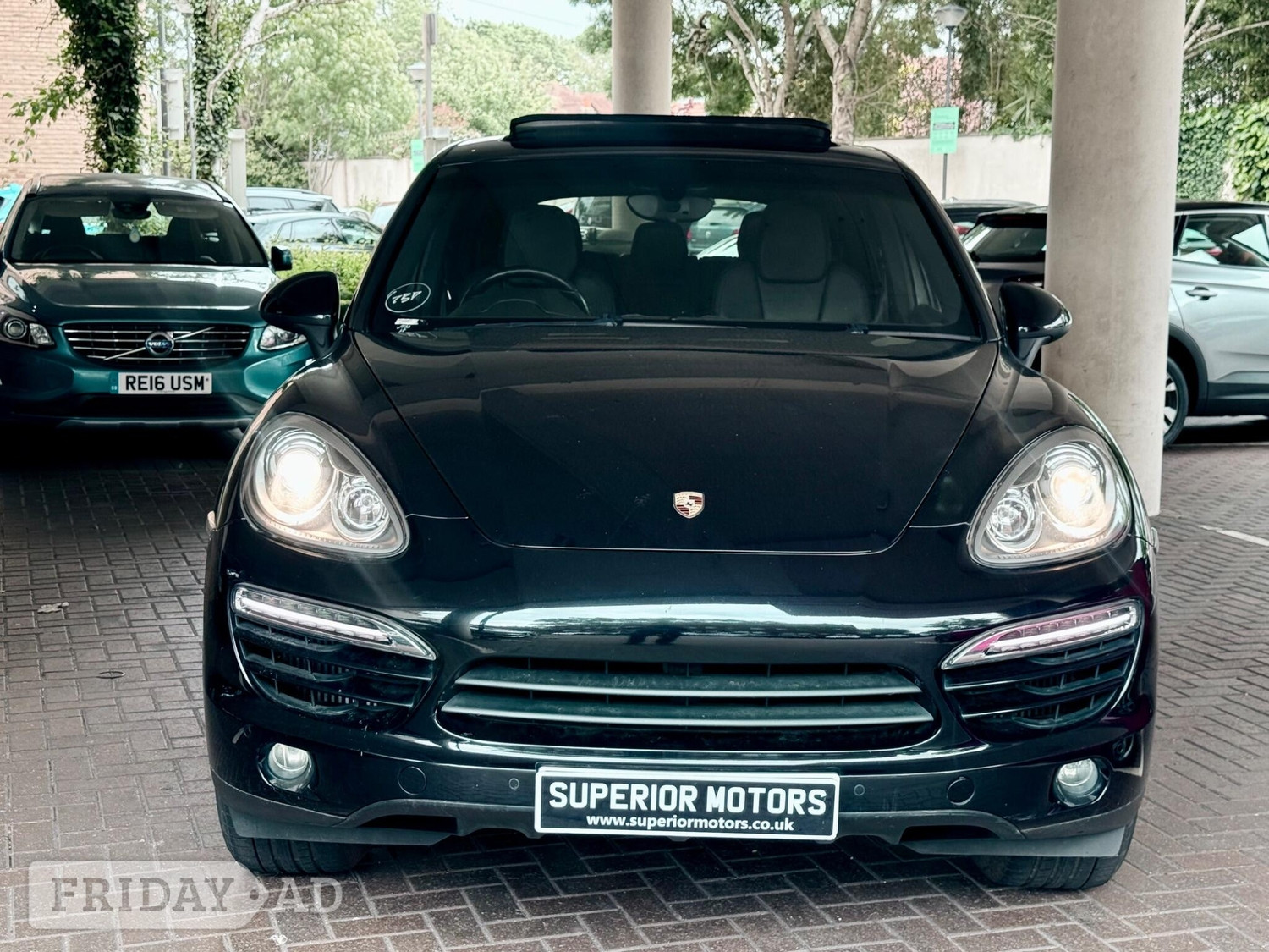 Porsche Cayenne Staines