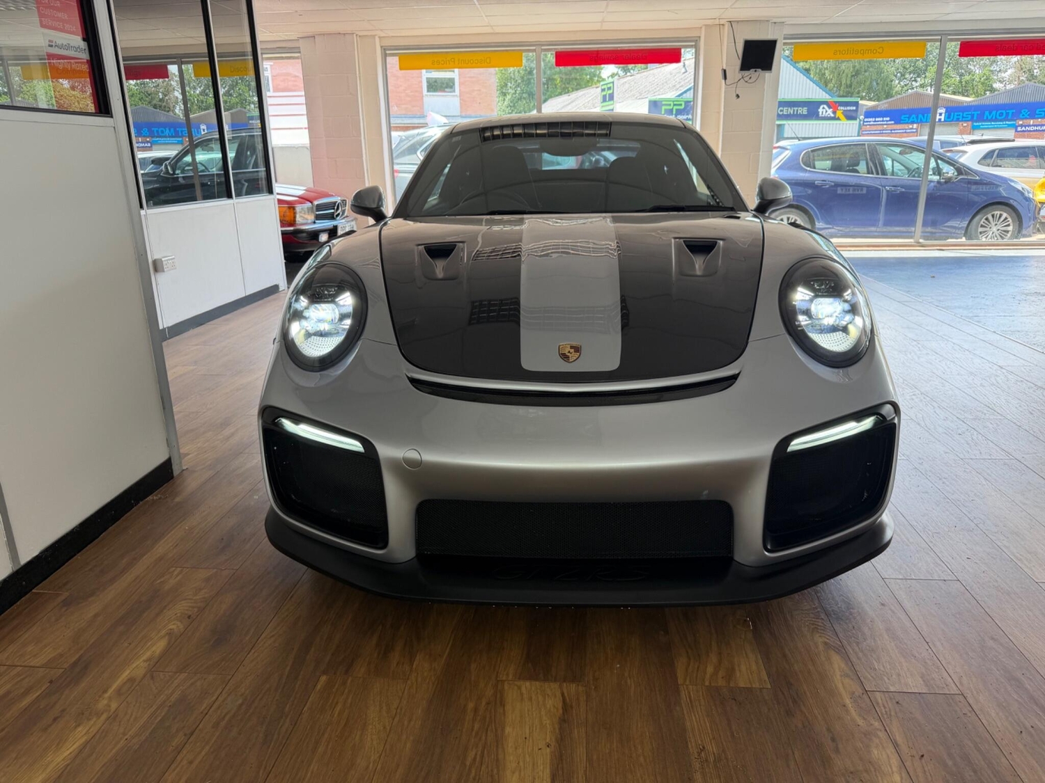 Porsche 911 Sandhurst