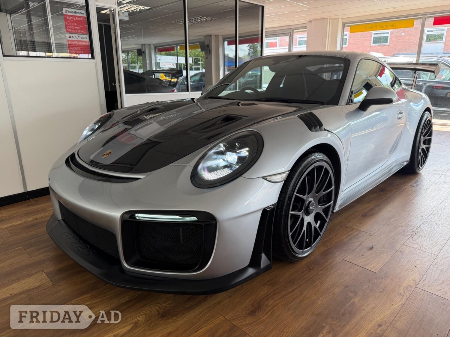 [ berth ]Porsche 911