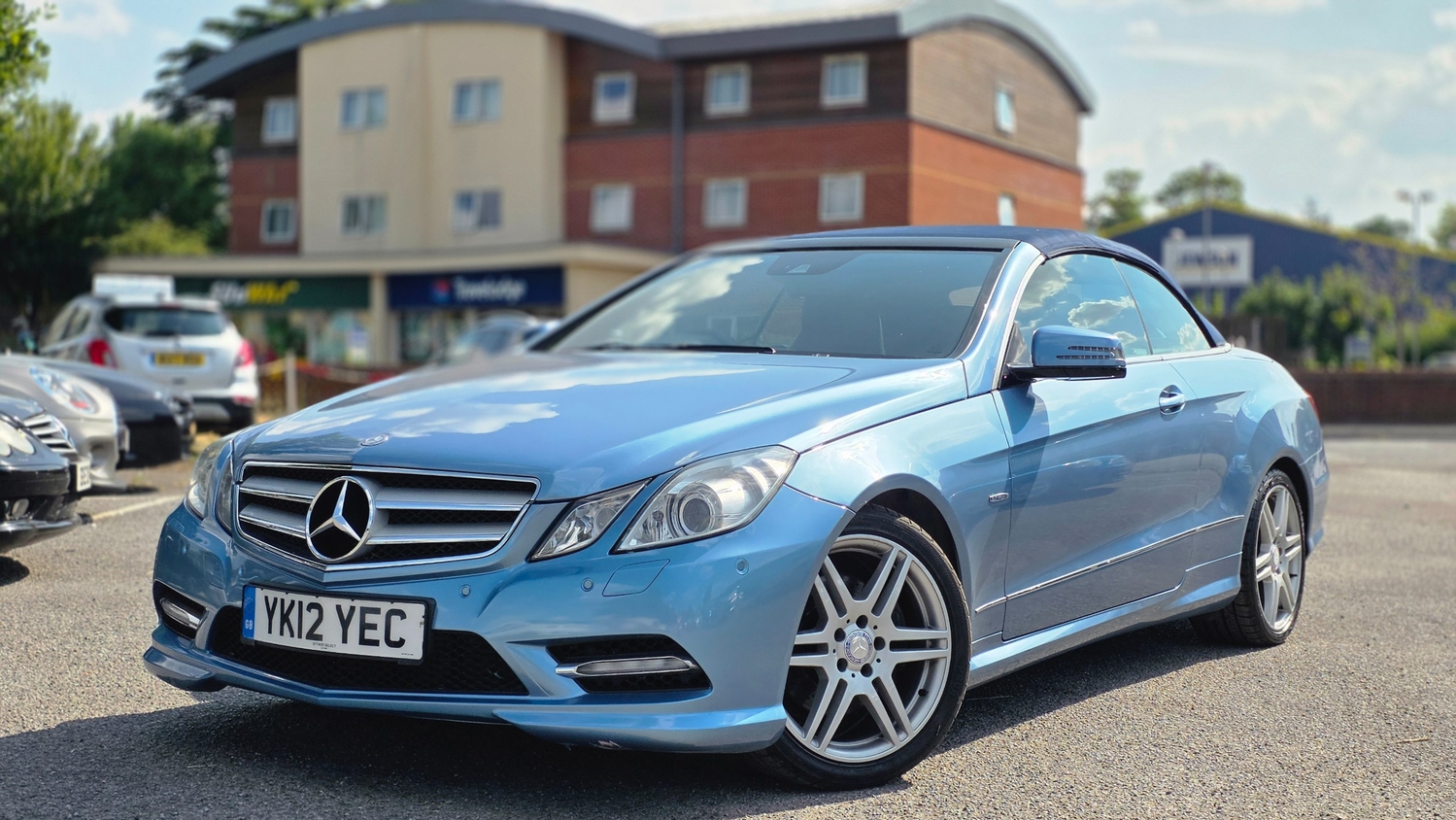 Mercedes-Benz E Class 2012 - Cars