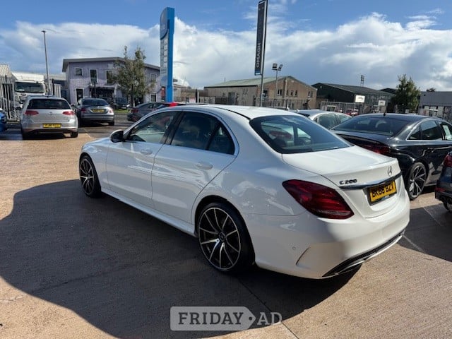 [ berth ]Mercedes-Benz C Class