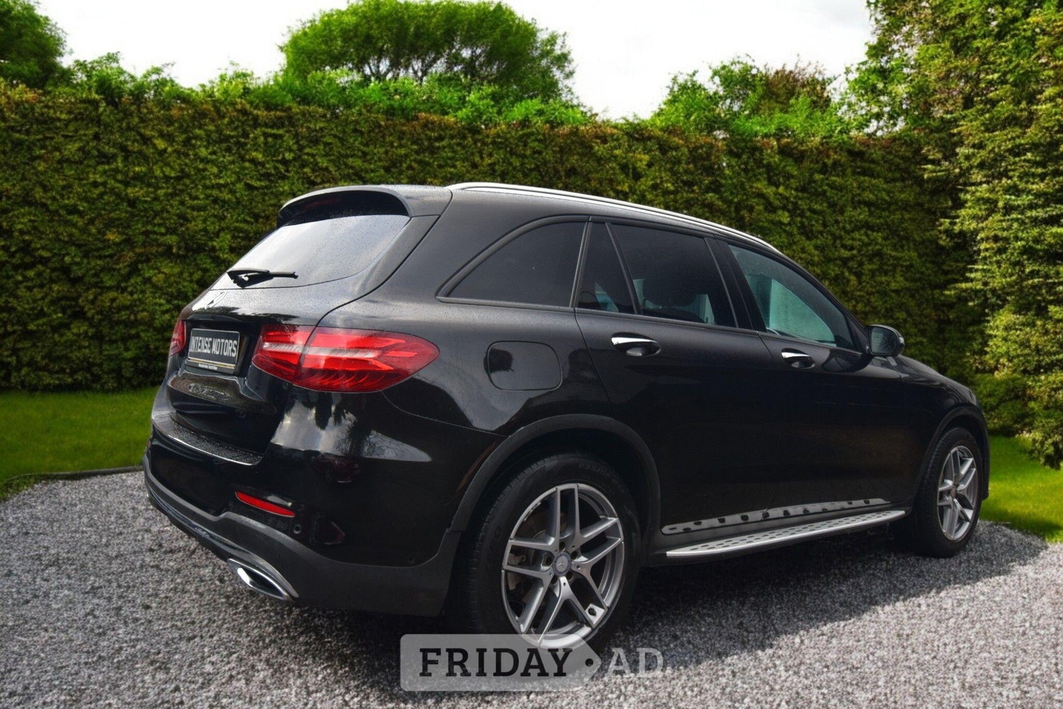 [ berth ]Mercedes-Benz GLC