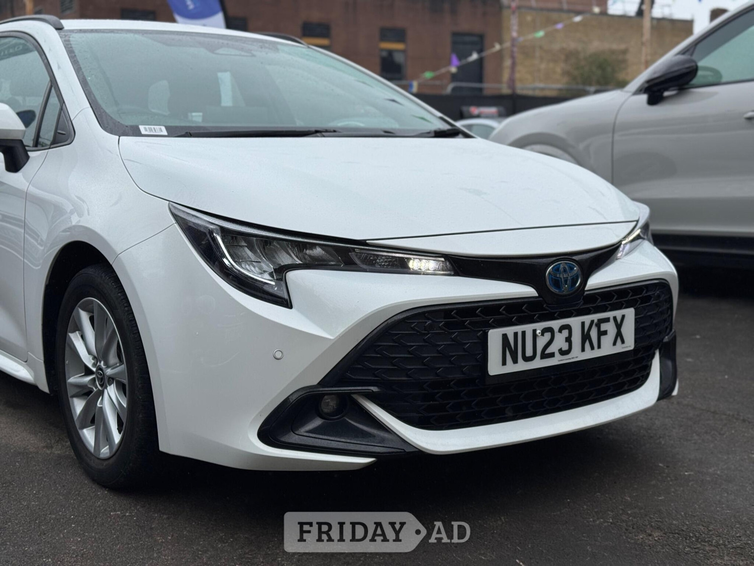Toyota Corolla 2023 - Cars in Barnet