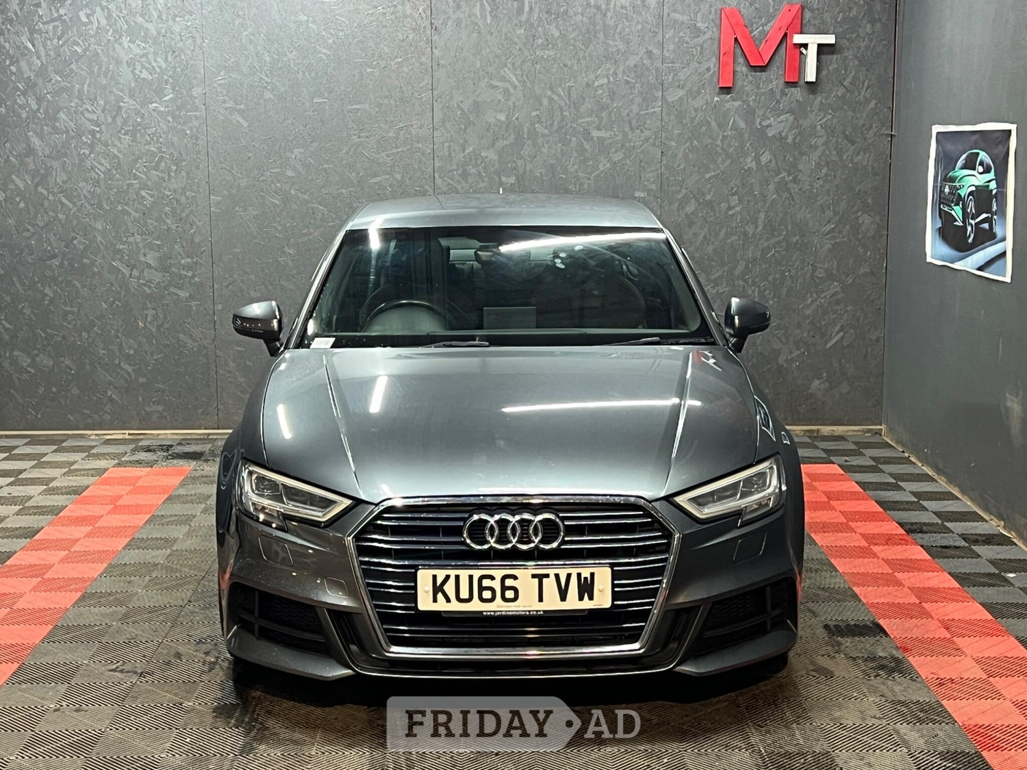 [ berth ]Audi A3