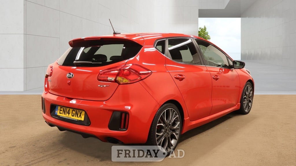 [ berth ]Kia Ceed