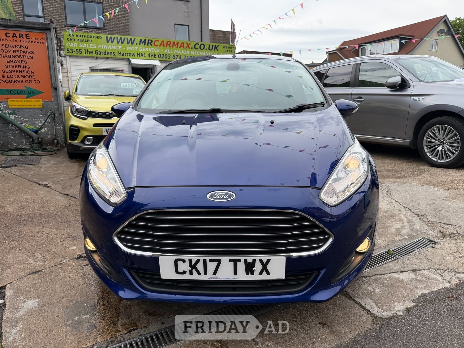 [ berth ]Ford Fiesta