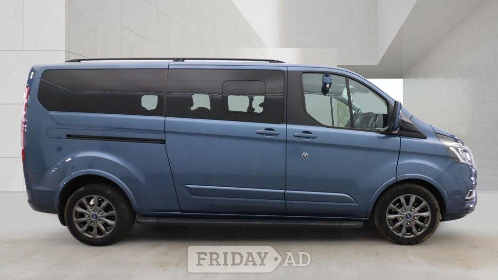 Ford Tourneo Custom 2021 - Vans & Commercial Vehicles
