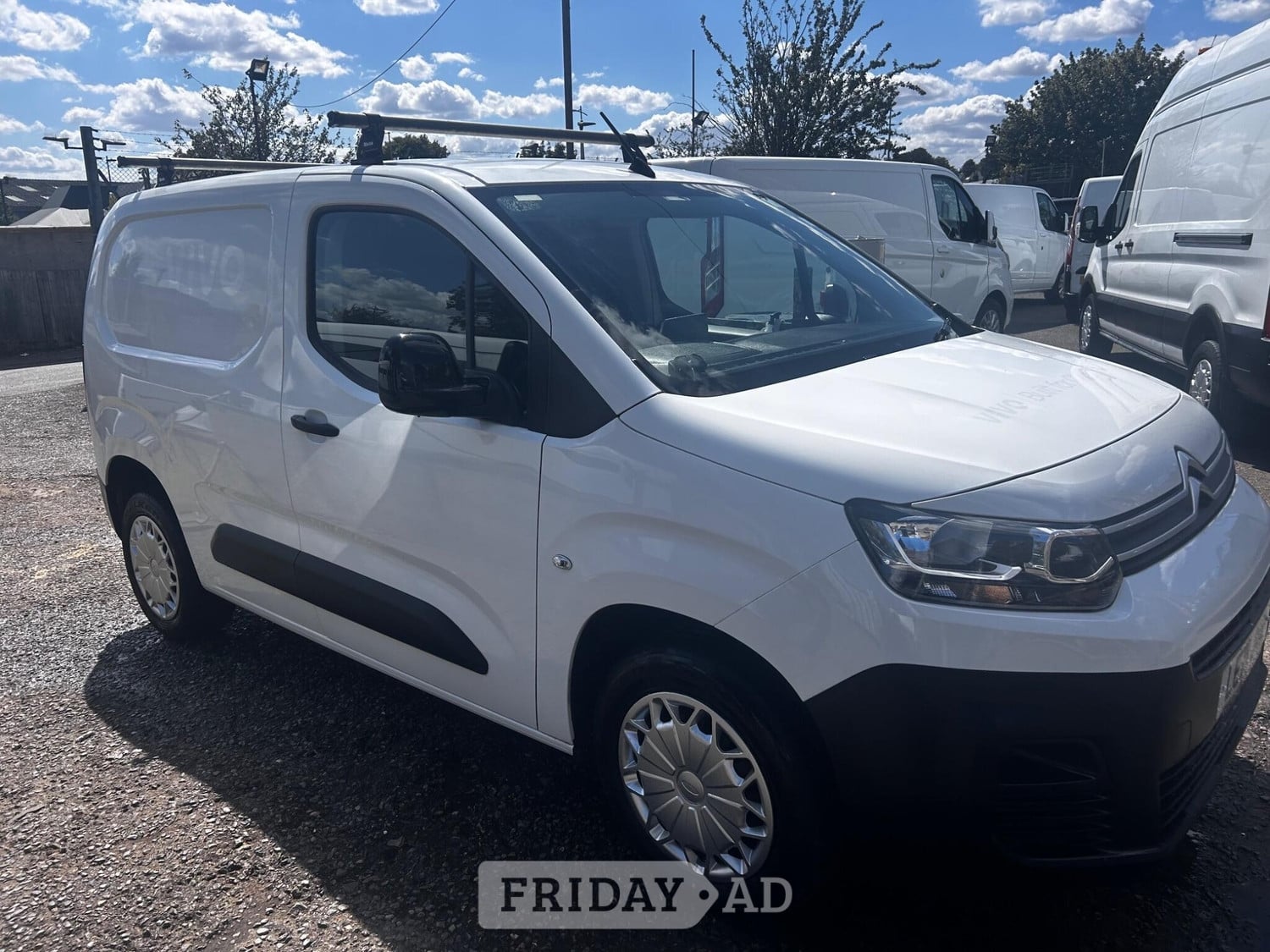 Citroen Berlingo 2022 in Rochester