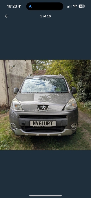 Peugeot Partner Tepee 2011
