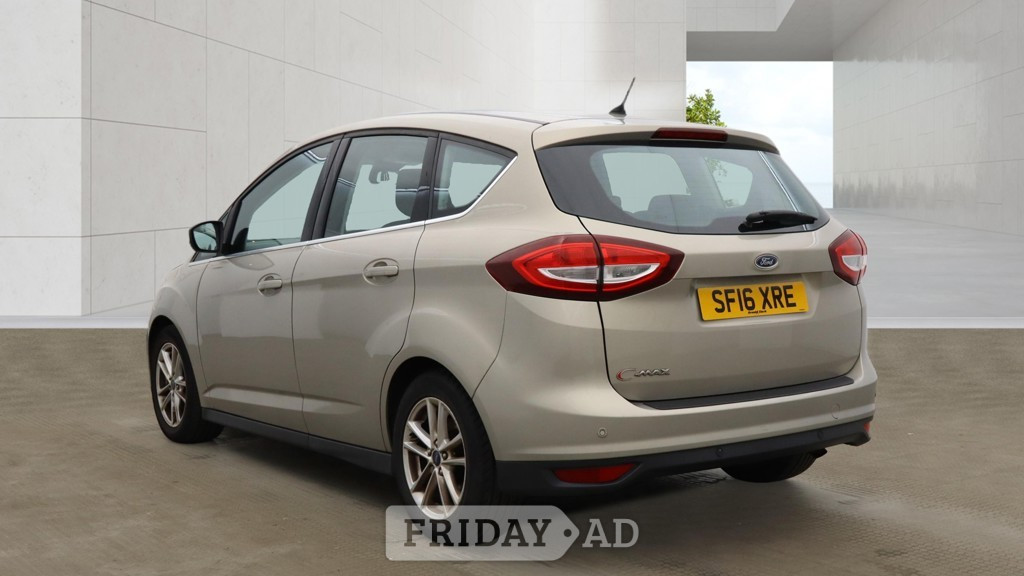 [ berth ]Ford C-MAX