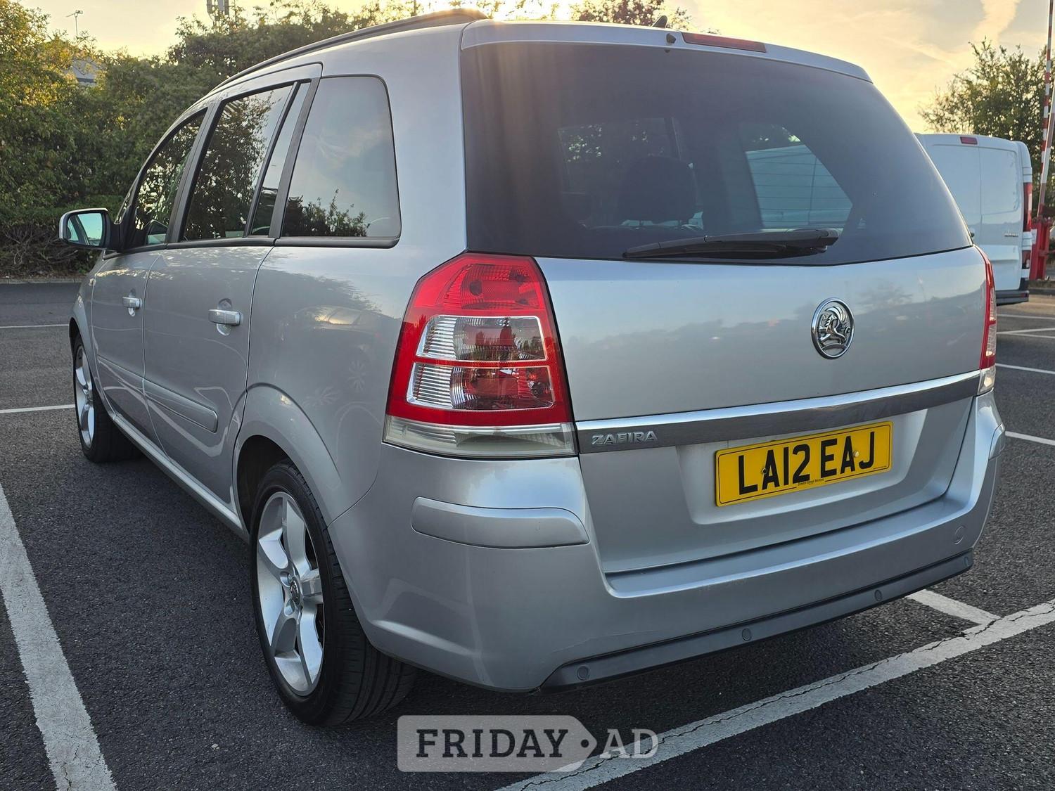 [ berth ]Vauxhall Zafira