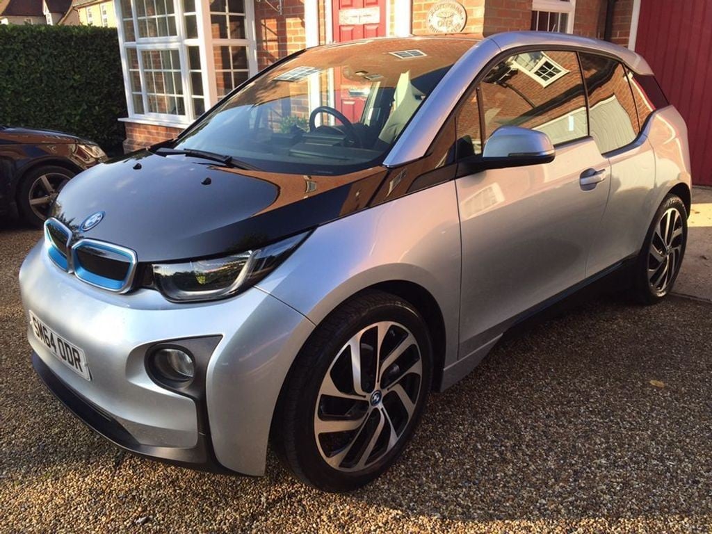 [ berth ]BMW i3