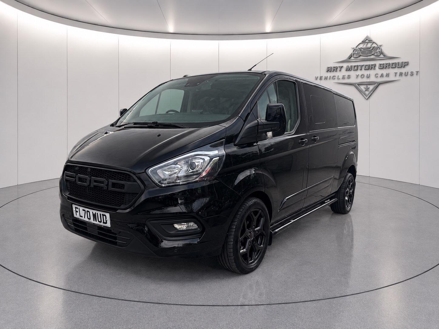 [ berth ]Ford Transit Custom