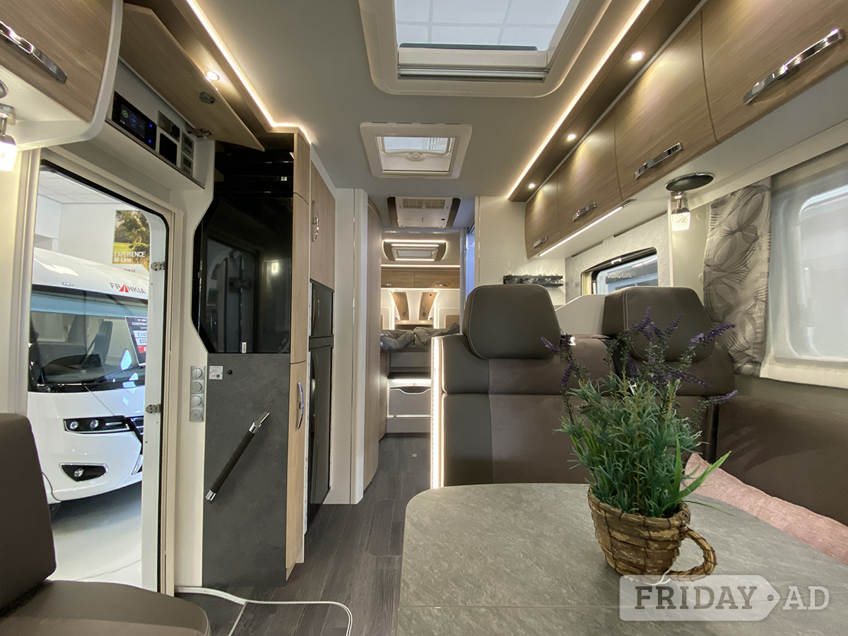 Frankia Platin Pure I 7400 GD Newark