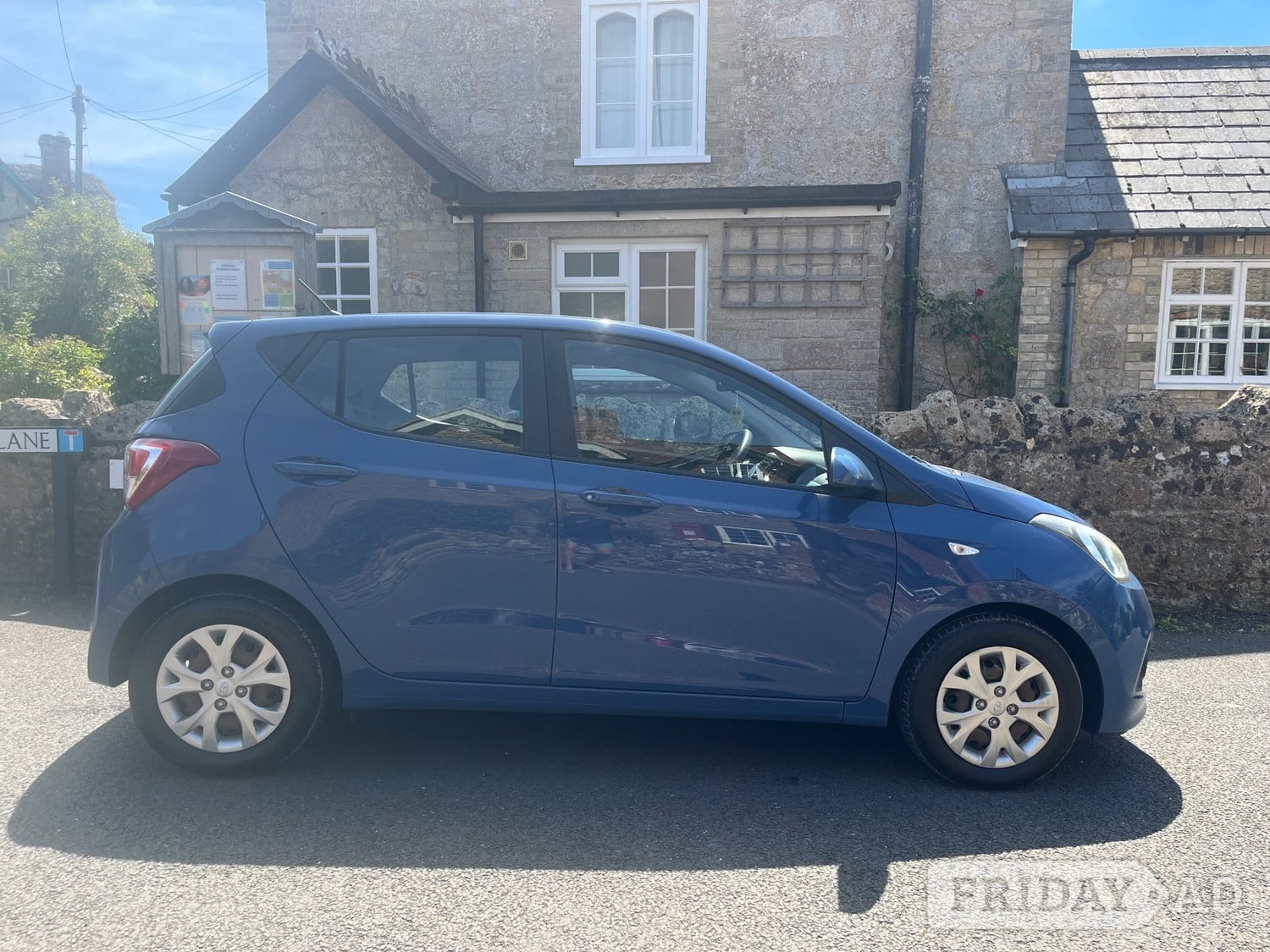 Hyundai i10 Newport