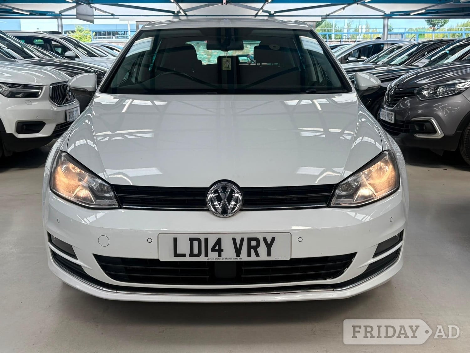 Volkswagen Golf 2014 - Cars