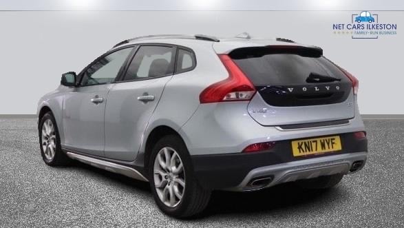 Volvo V40 Cross Country 2017 - Cars in Ilkeston