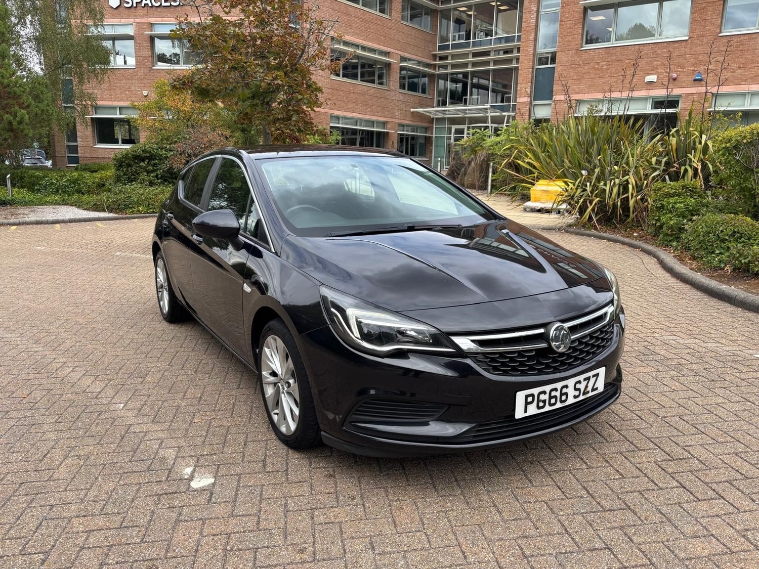 Vauxhall Astra 2017 - Cars in Fareham