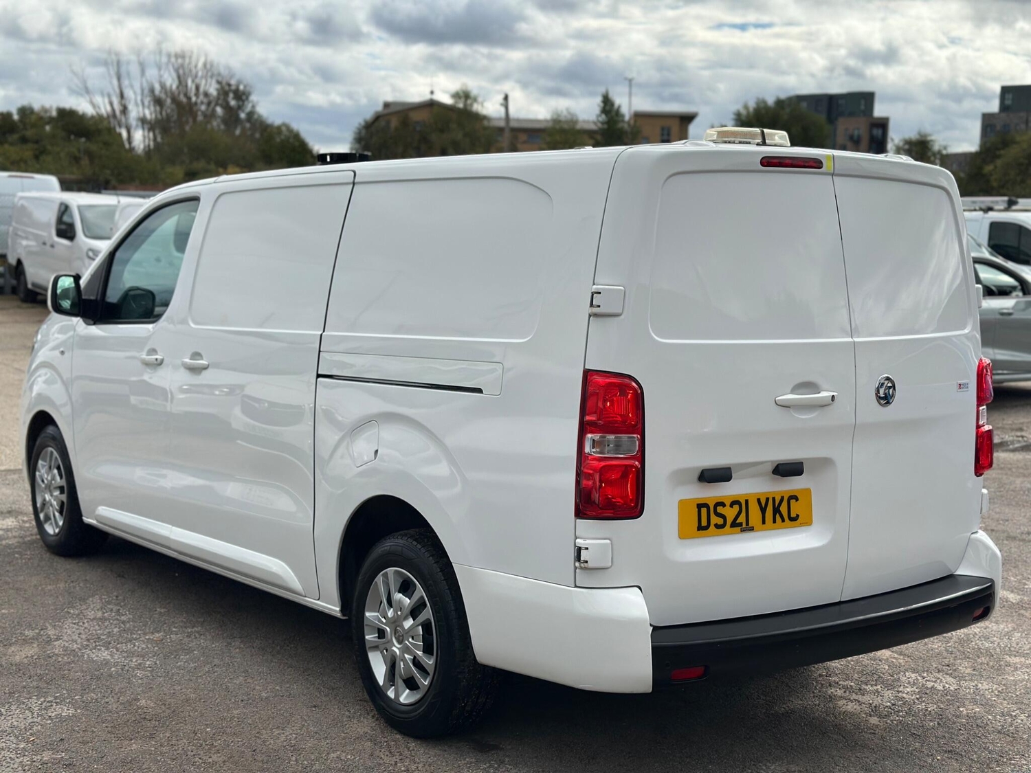 Vauxhall Vivaro 2021 - Vans & Commercial Vehicles