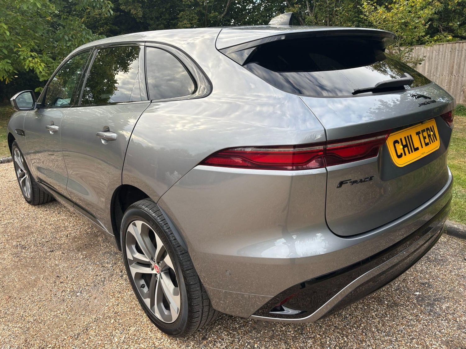 Jaguar F-Pace 2021 - Cars