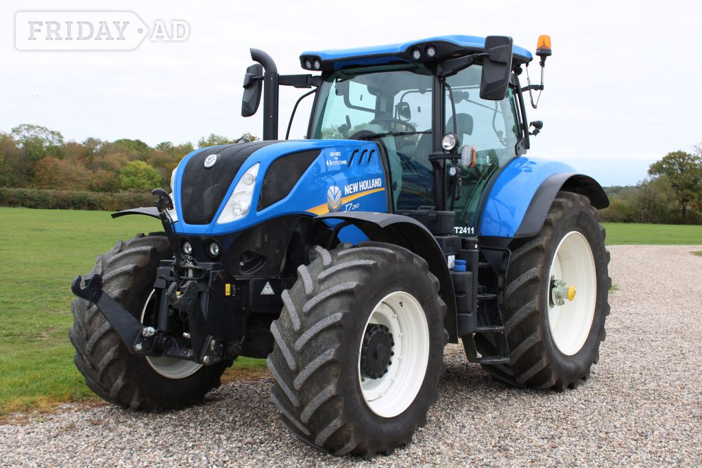 New Holland T7.260PCSW () Tractor
