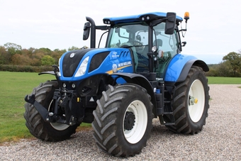 New Holland T7.260PCSW () Tractor