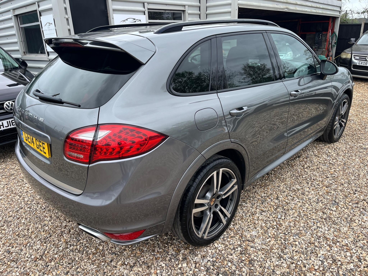 Porsche Cayenne Farnham