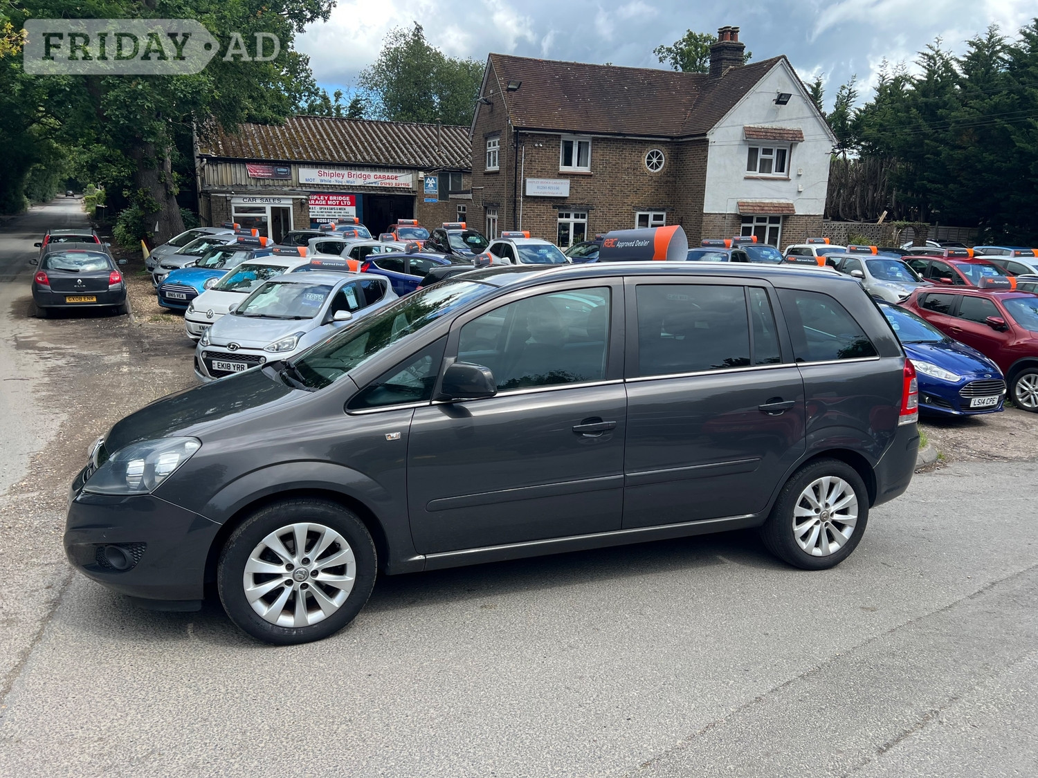 [ berth ]Vauxhall Zafira