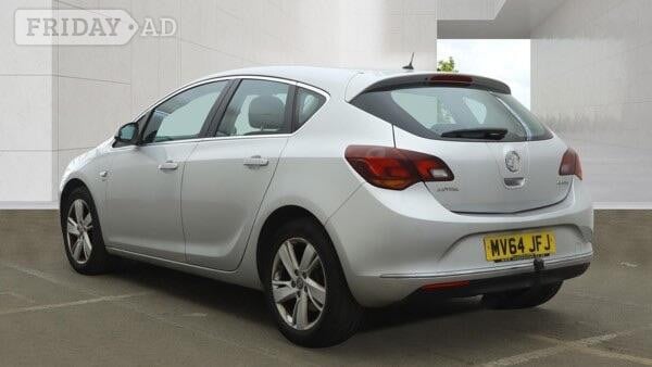 Vauxhall Astra 2015 - Cars in Pontypridd