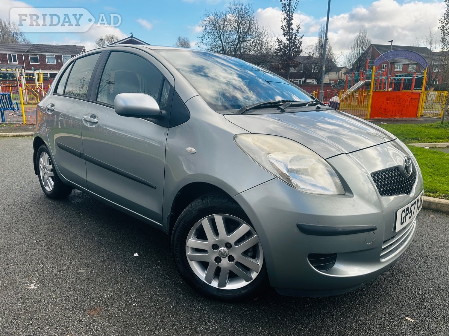 [ berth ]Toyota Yaris