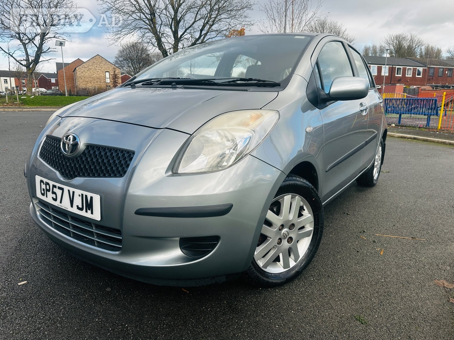 Toyota Yaris 2008 - Cars