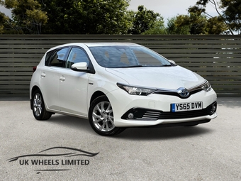 Toyota Auris 2015