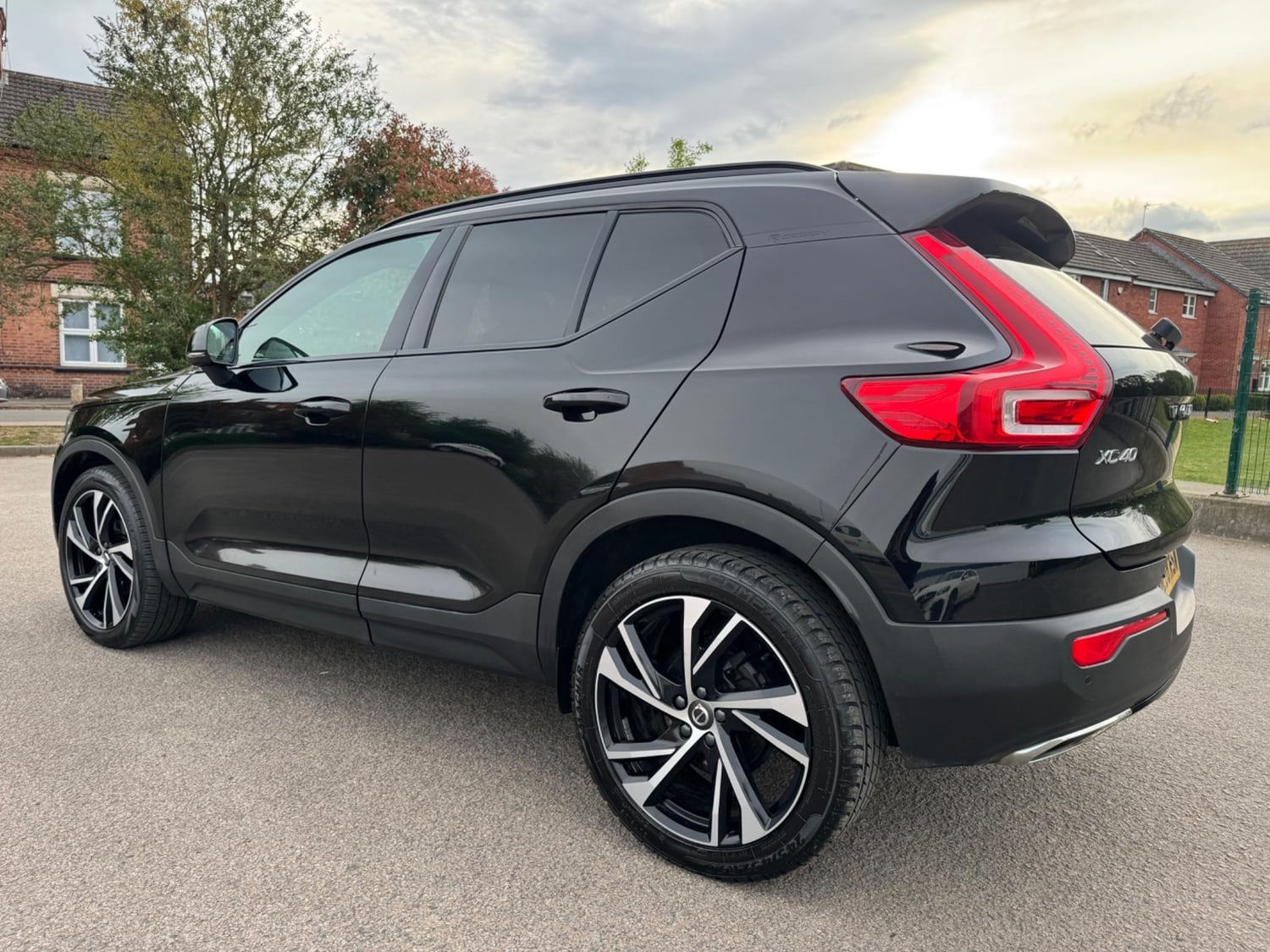 Volvo XC40 2018 - Cars in Leicester