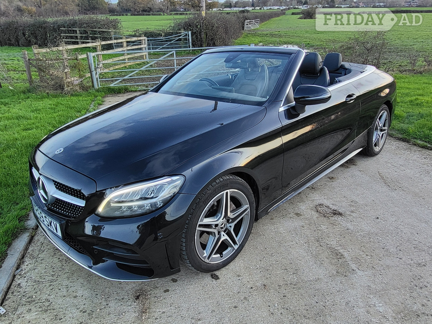 Mercedes-Benz C Class 2019 in Horley