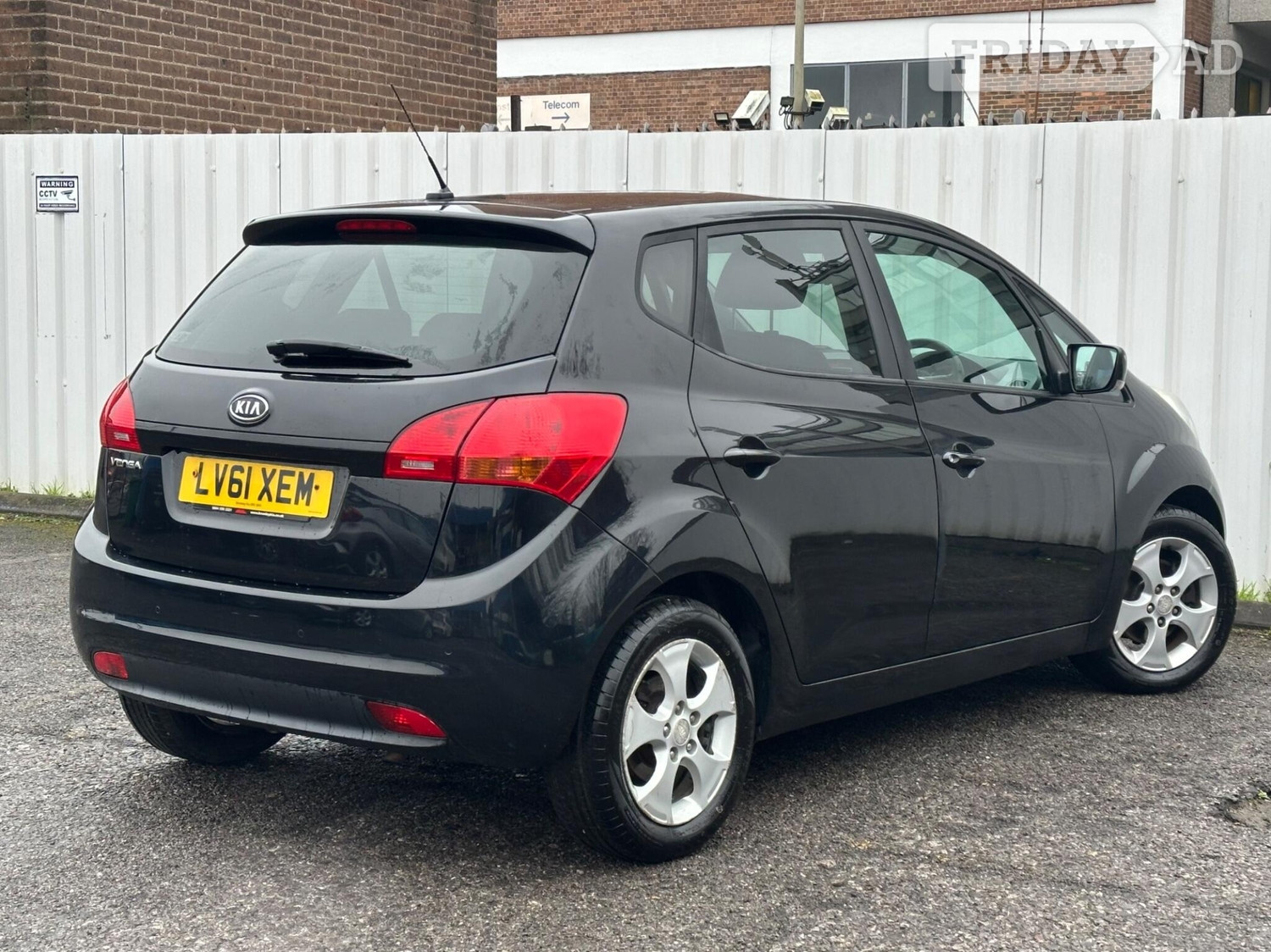 [ berth ]Kia Venga