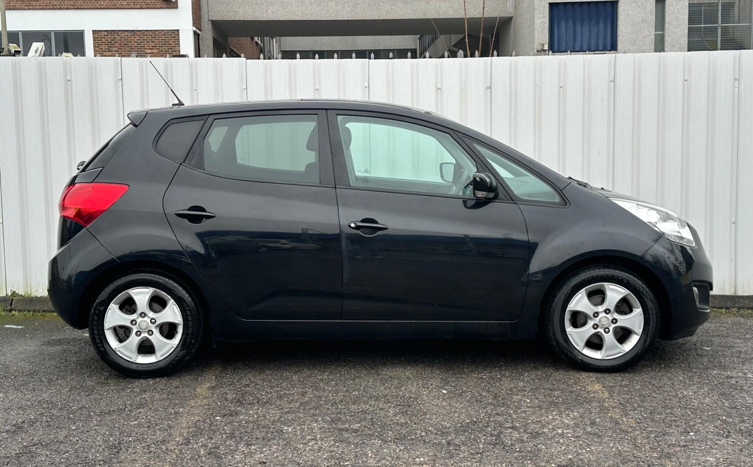 Kia Venga Slough