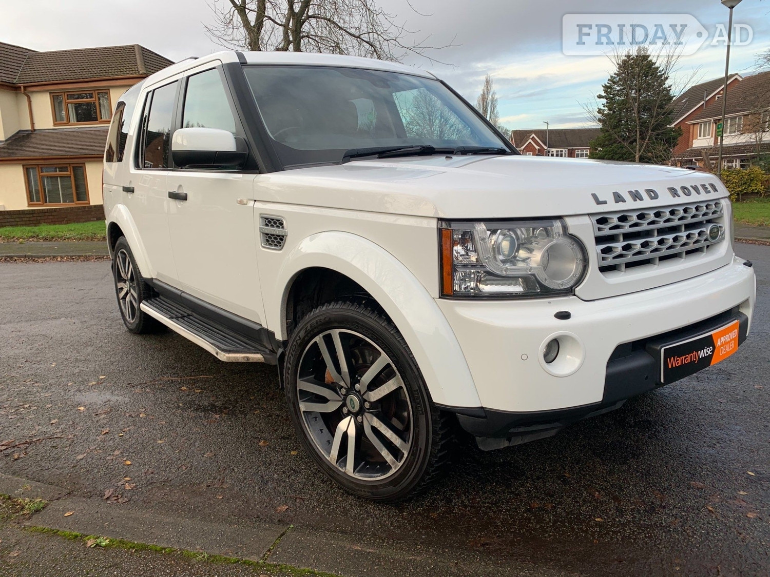 Land Rover Discovery 4 2012 in West Bromwich