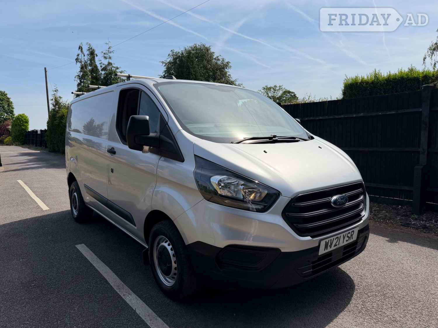 Ford Transit Custom 2021 in Addlestone