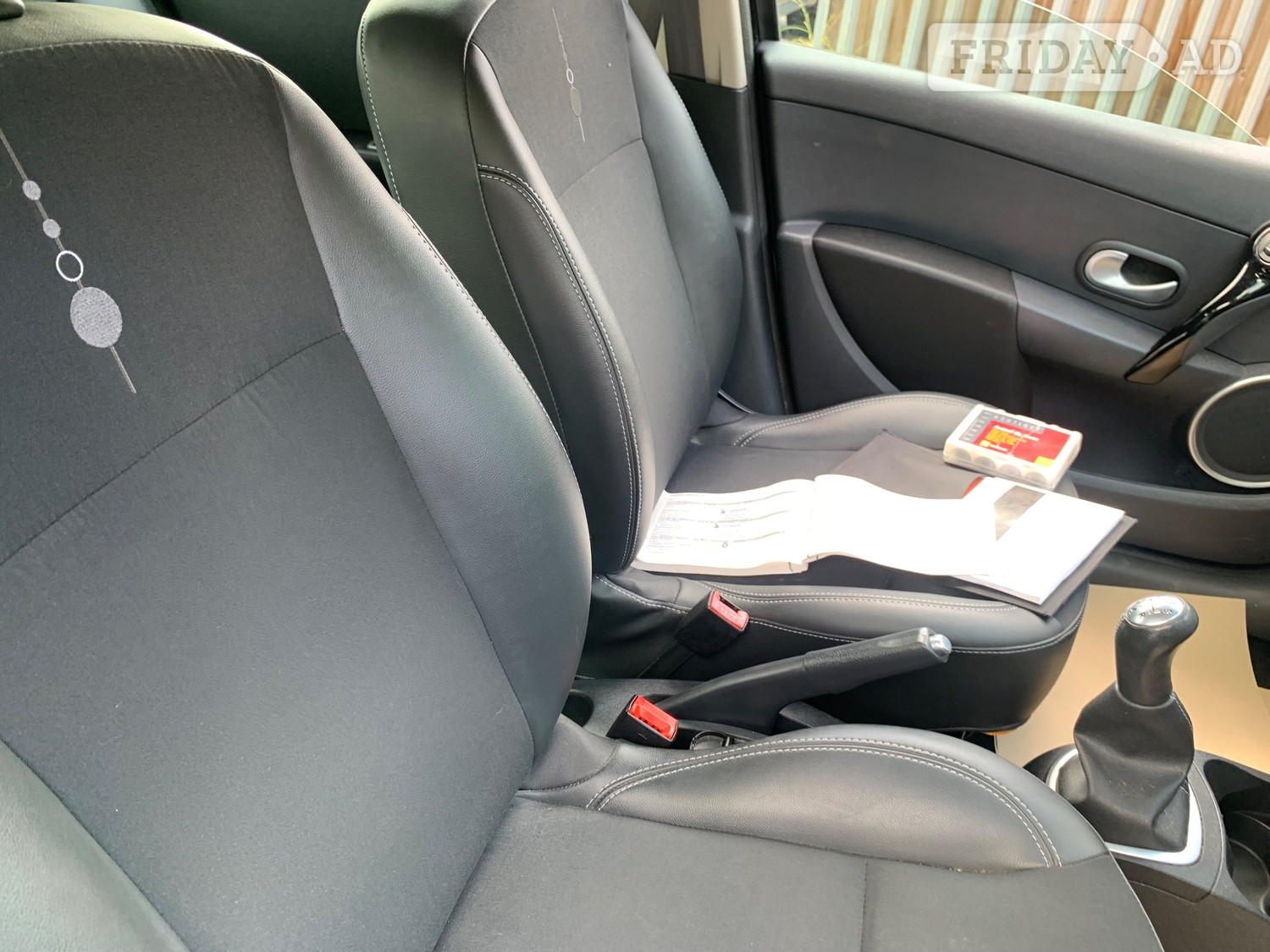[ berth ]Renault Clio