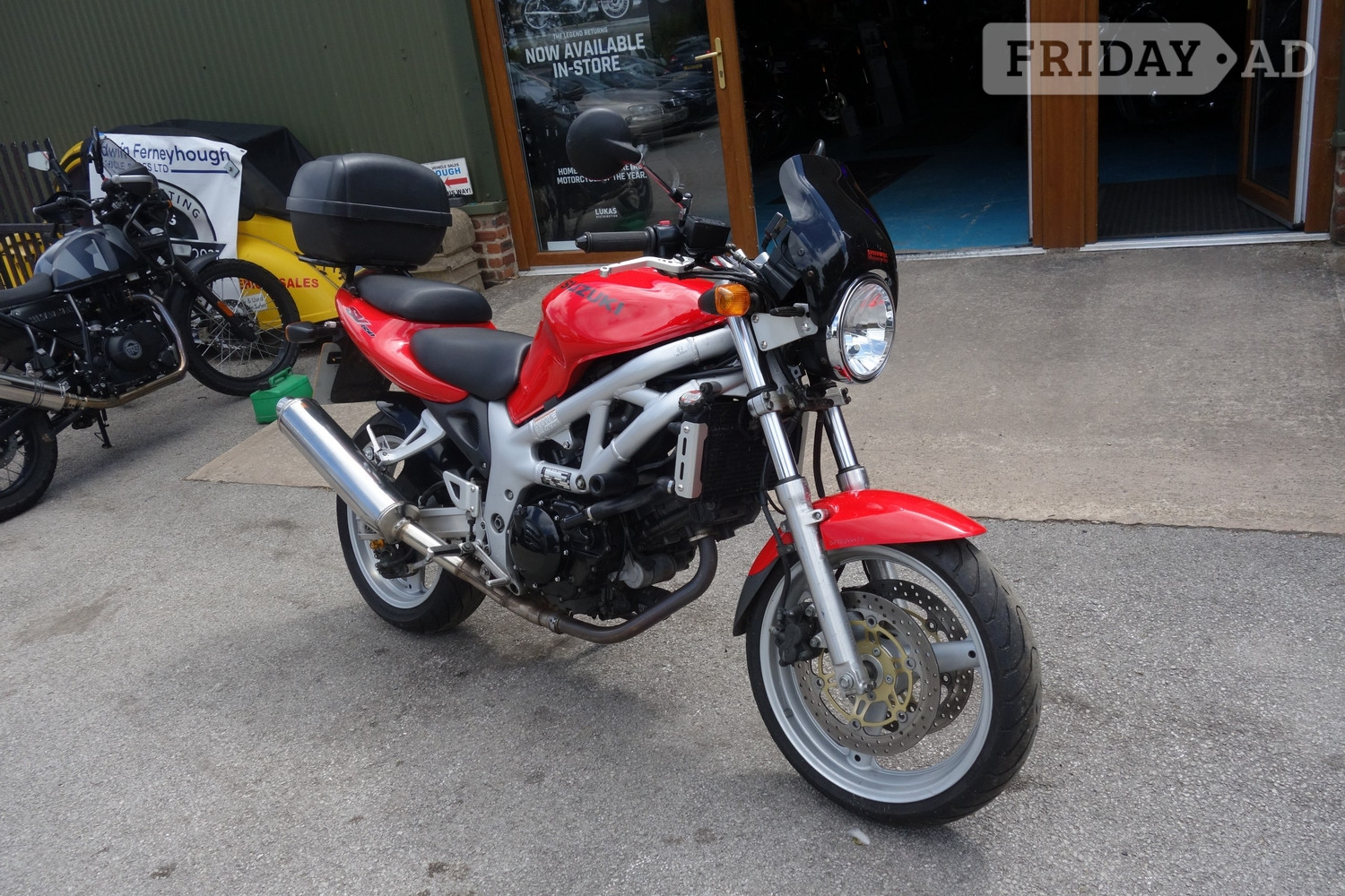Suzuki SV 1999 in Rugeley