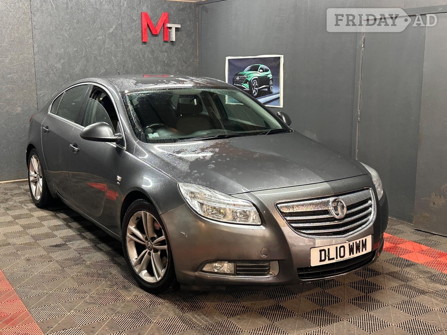 Vauxhall Insignia 2010 in Halifax
