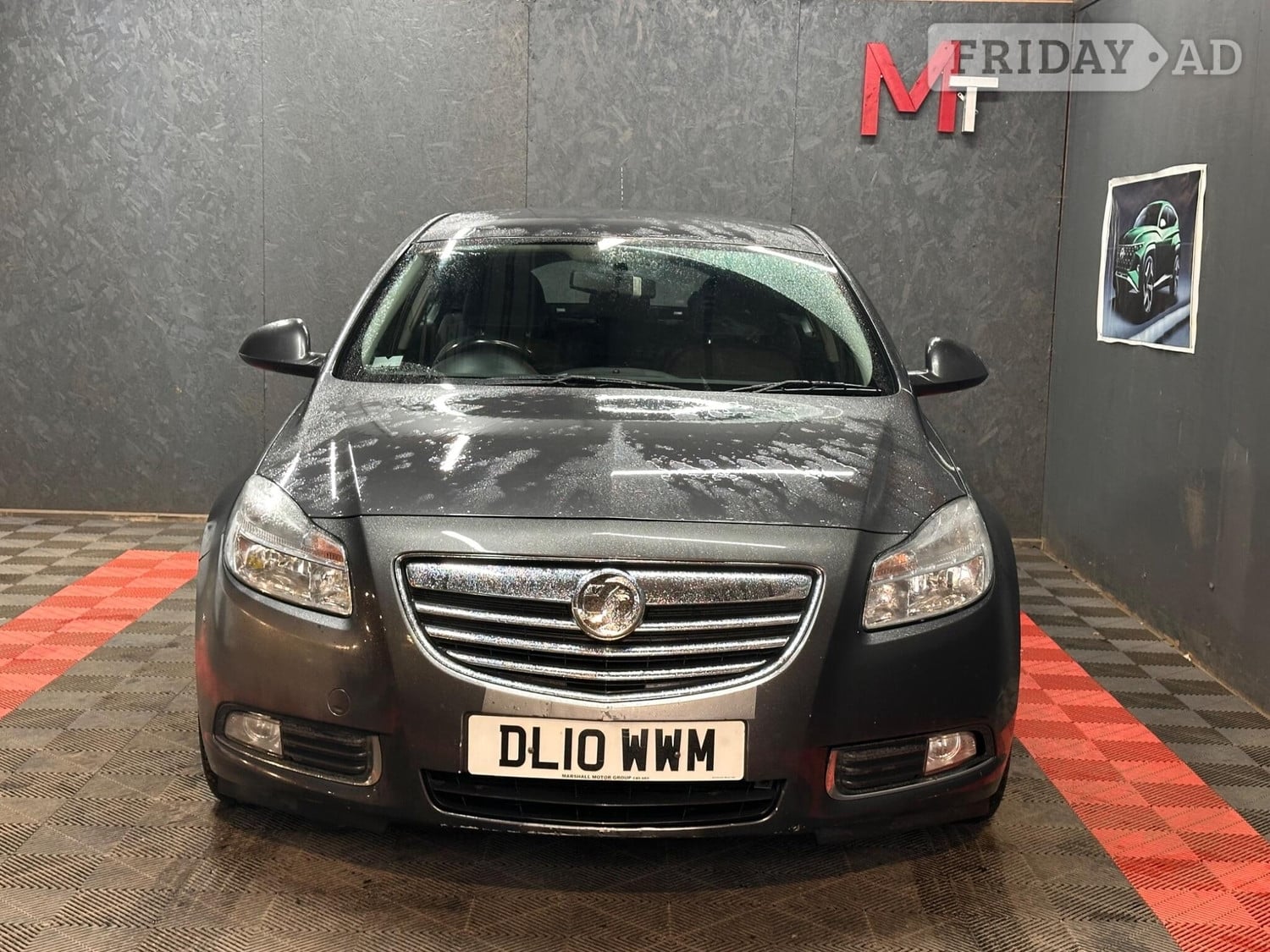 [ berth ]Vauxhall Insignia