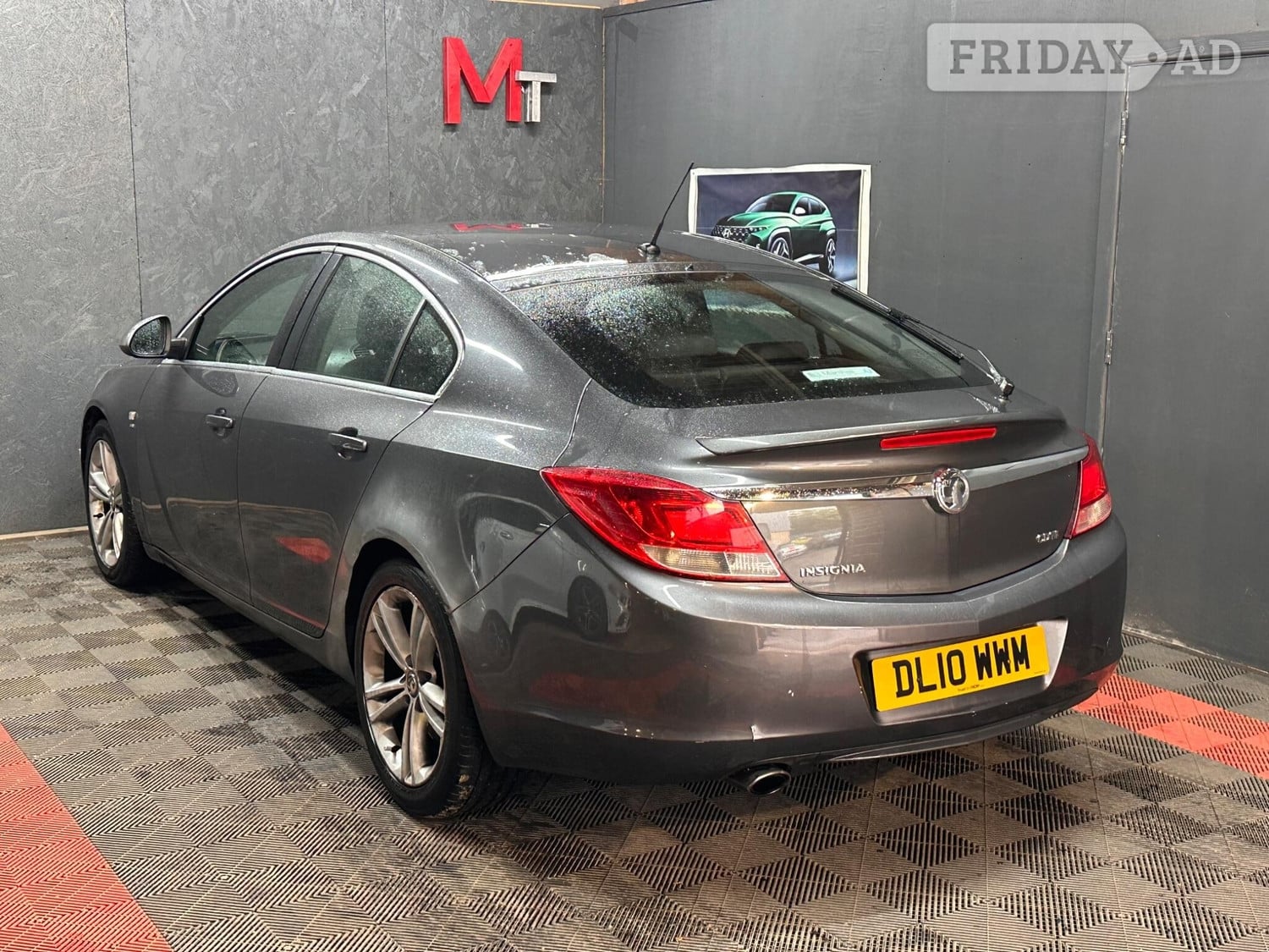 Vauxhall Insignia 2010 - Cars