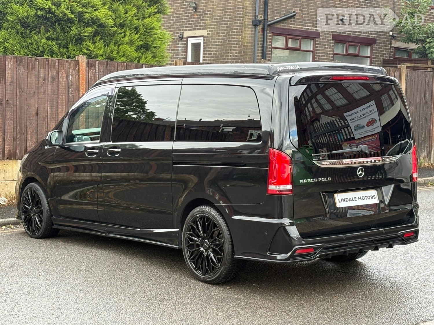 [ berth ]Mercedes-Benz V Class